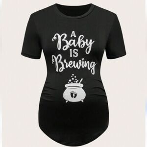 NWOT - A Baby is Brewing Ruched Maternity Tshirt